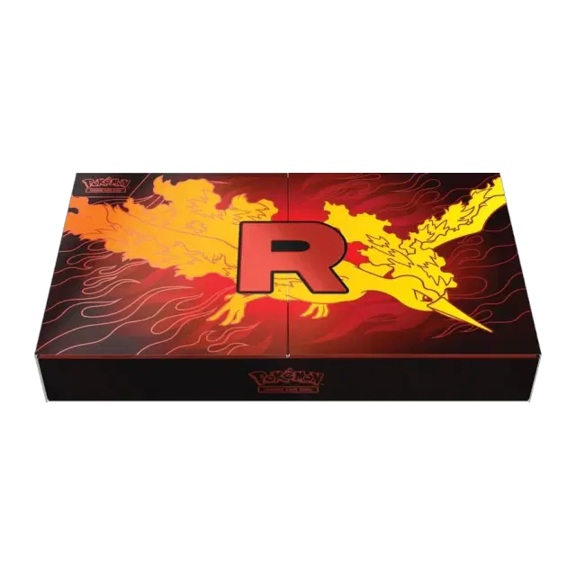 Team Rocket’s Moltres ex Ultra-Premium Collection